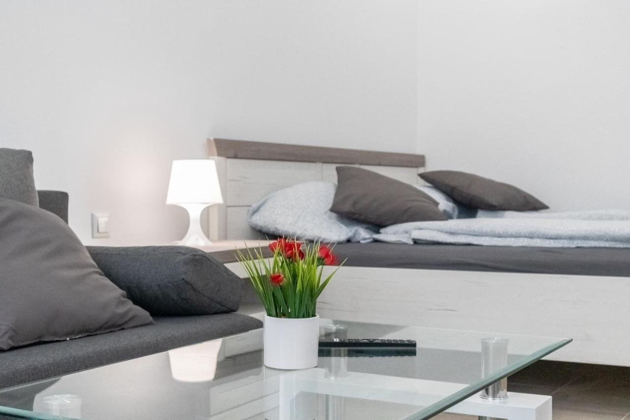 9 Min From City Center - Beautiful Studio Near U1 Reumannplatz ウィーン エクステリア 写真