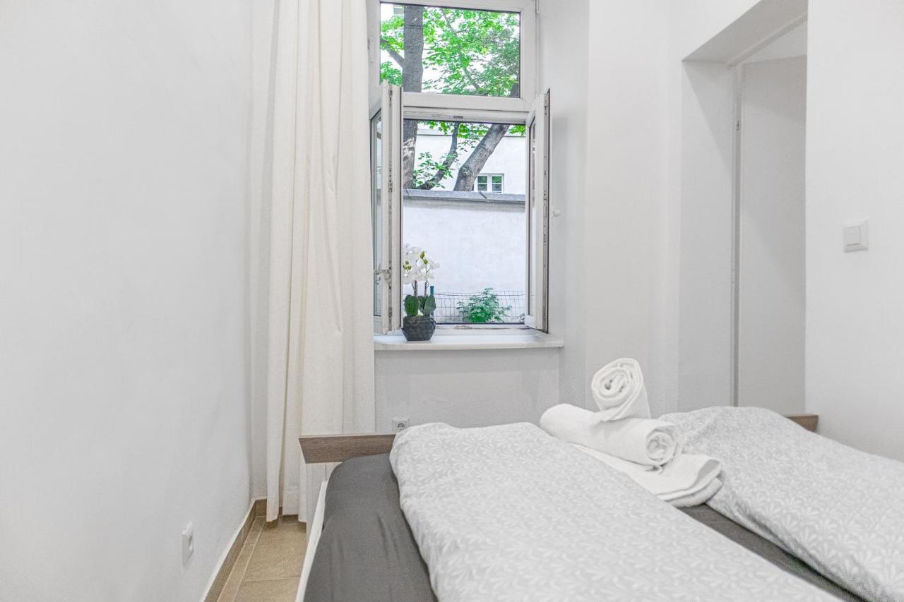9 Min From City Center - Beautiful Studio Near U1 Reumannplatz ウィーン エクステリア 写真
