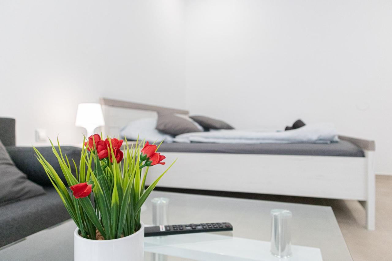 9 Min From City Center - Beautiful Studio Near U1 Reumannplatz ウィーン エクステリア 写真